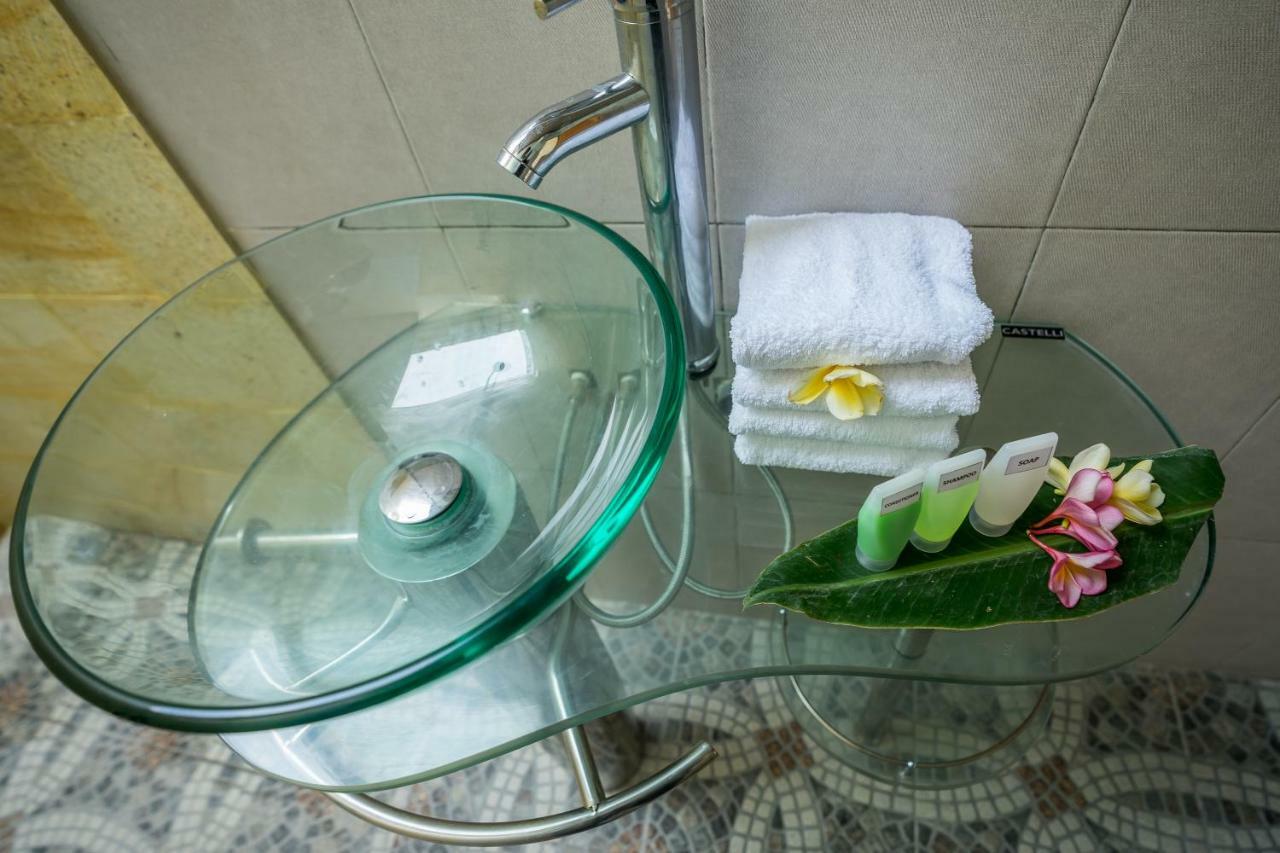 Villa Ume Tenang Нуса Пенида Екстериор снимка